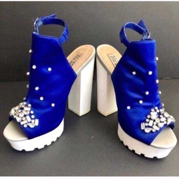 Iggy Azalea x Steve Madden Bling Platform Sandals - Picture 2 of 8